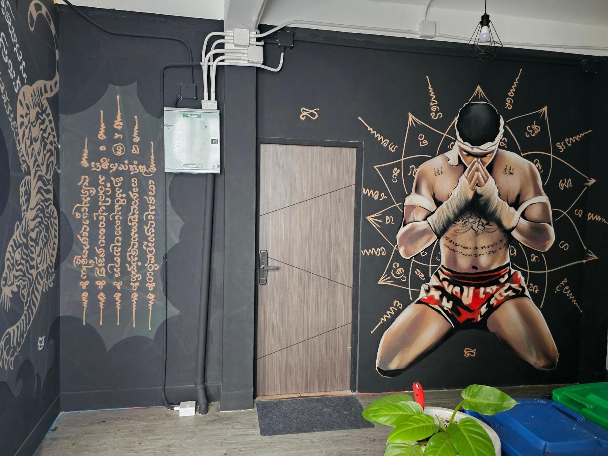 Urban Jungle Hostel Bangkok Esterno foto